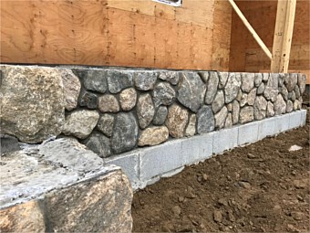 New England Fieldstone Rounds